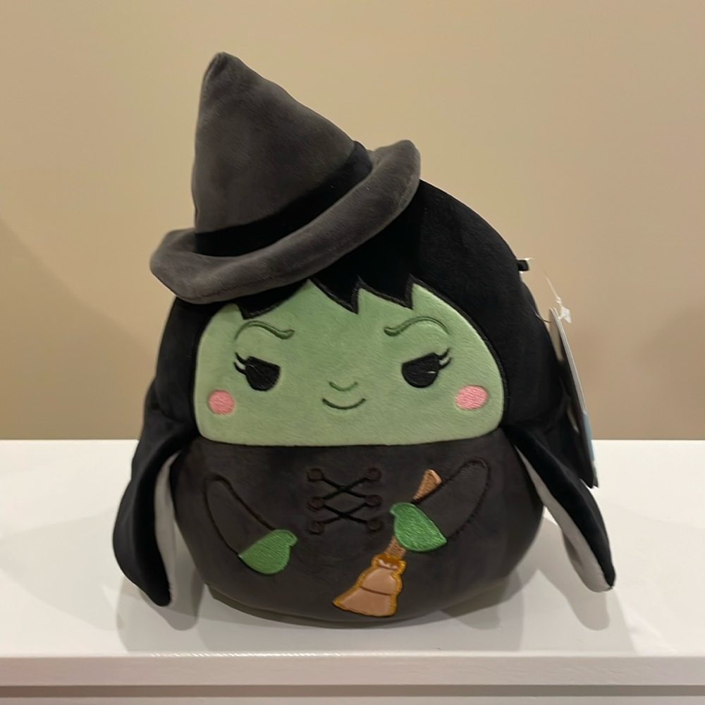 NWT 8” Wicked Witch of the West from The Wizard of Oz Squishmallow